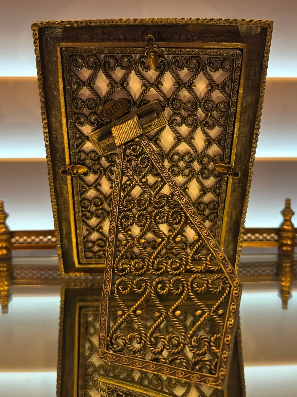 Ceil Collectibles Crystal Frame